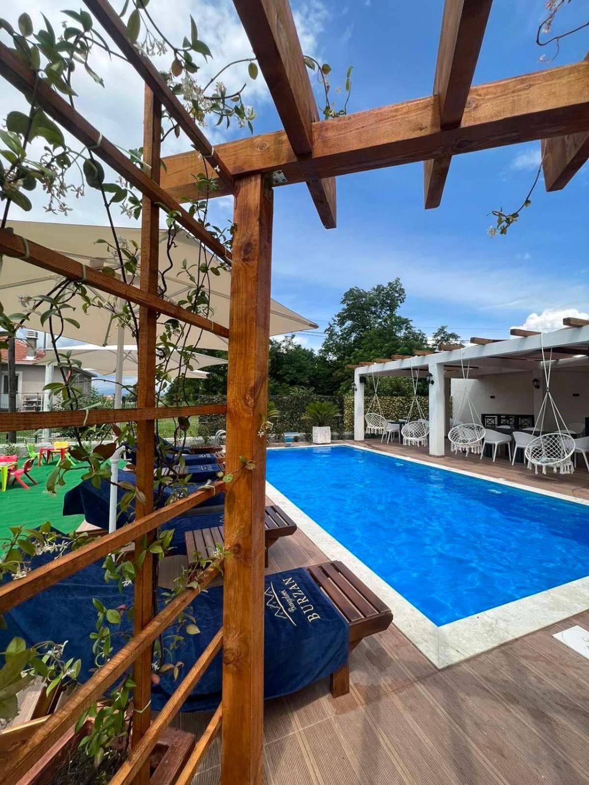 Burzan Bungalovi Podgorica Exterior photo